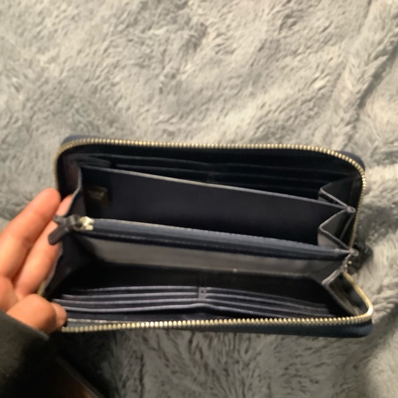 Vintage Coach metallic navy blue  leather wallet - Picture 9 of 11